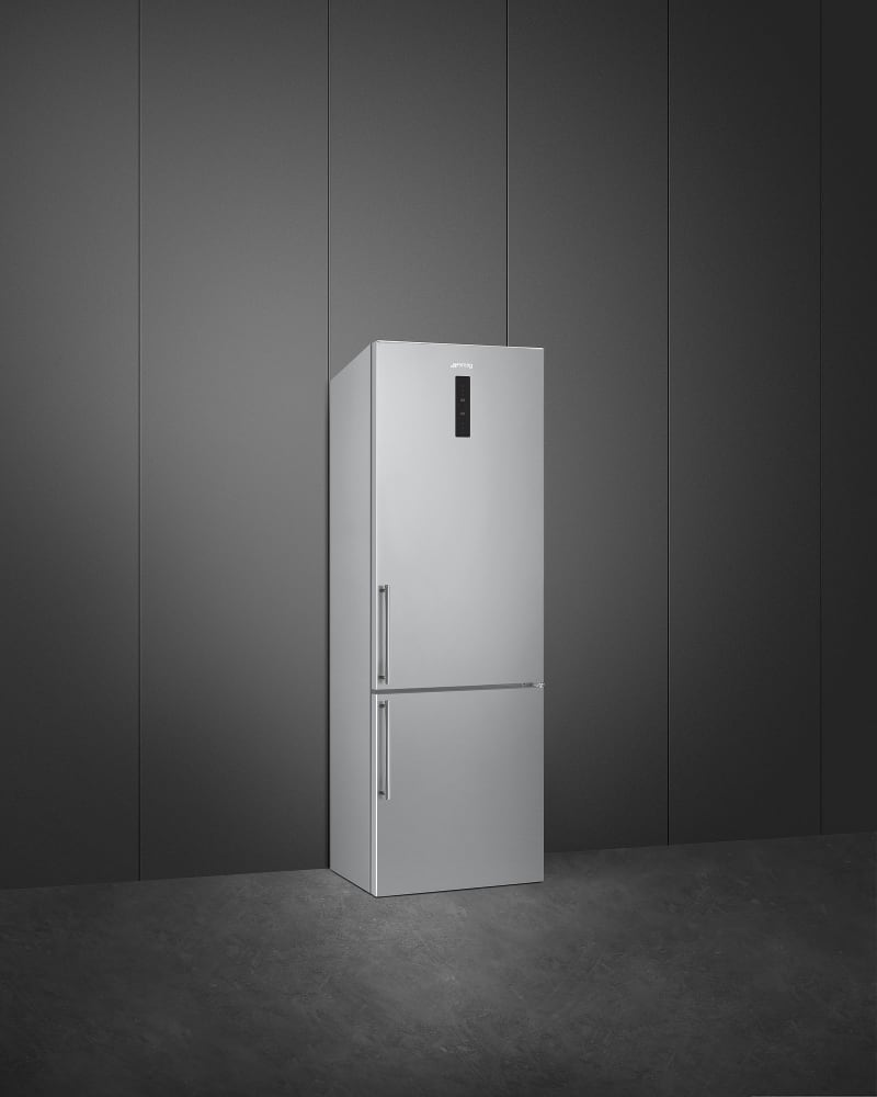 Refrigerador Bottom Mount 60cm Smeg FC20UXDNE Kitch