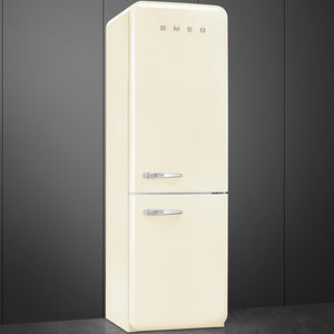 Refrigerador Bottom Mount 24" Smeg FAB32URCR3